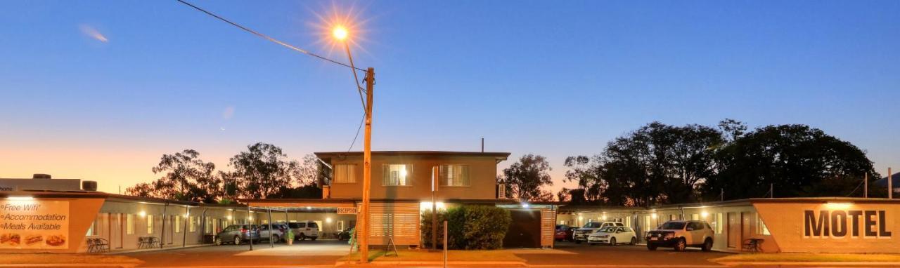 Motel 707 Emerald Εξωτερικό φωτογραφία