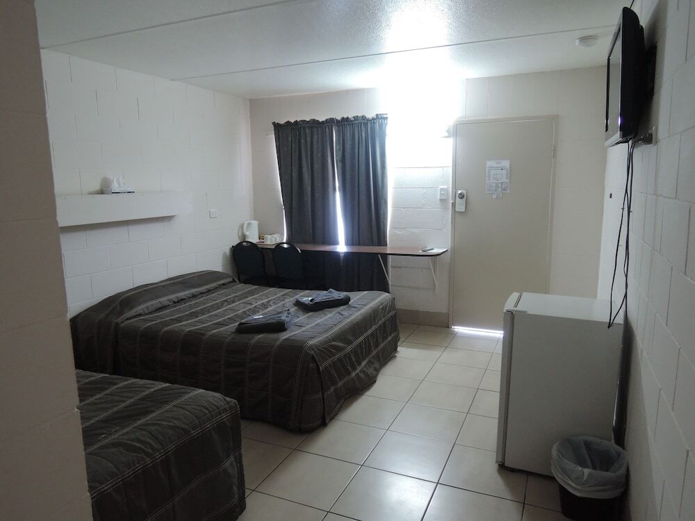 Motel 707 Emerald Εξωτερικό φωτογραφία